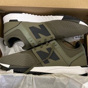 New Balance Sneakers